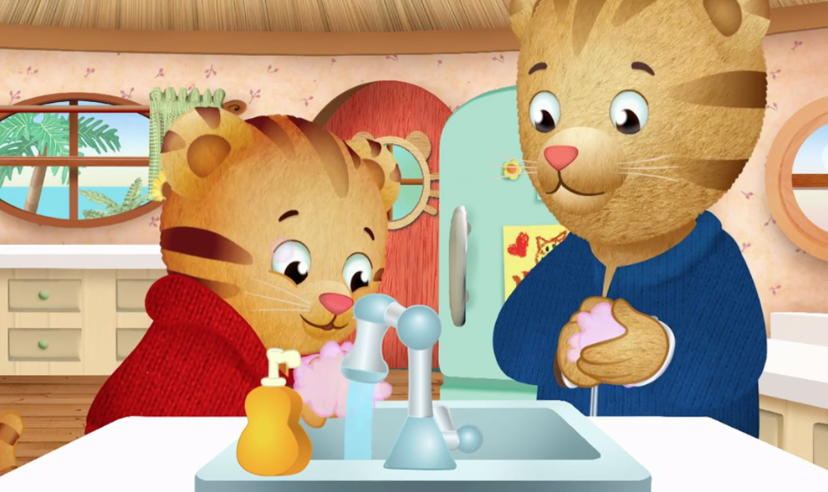 Daniel-Tiger-washing-hands Daniel-Tiger-washing-hands